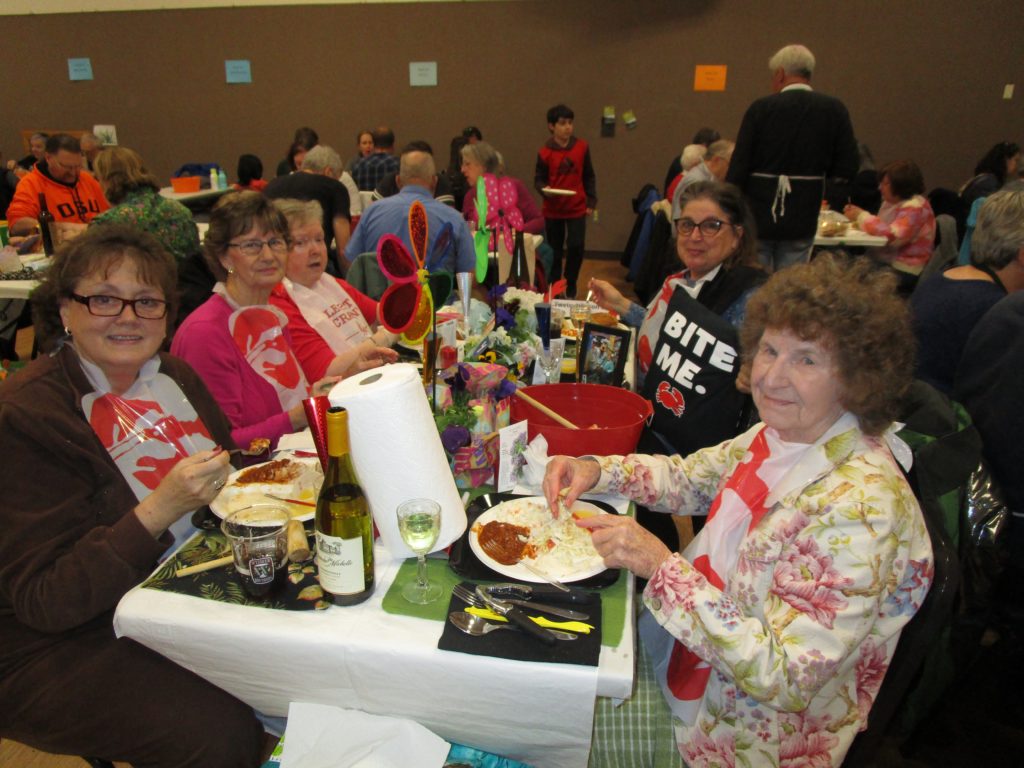 Yachats Lions Club crab feed