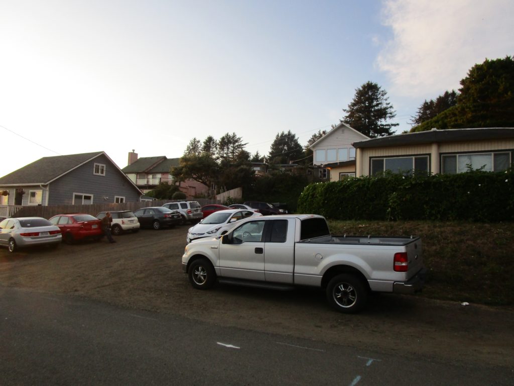 Driff Inn parking problems stymie Yachats PLanning Commission