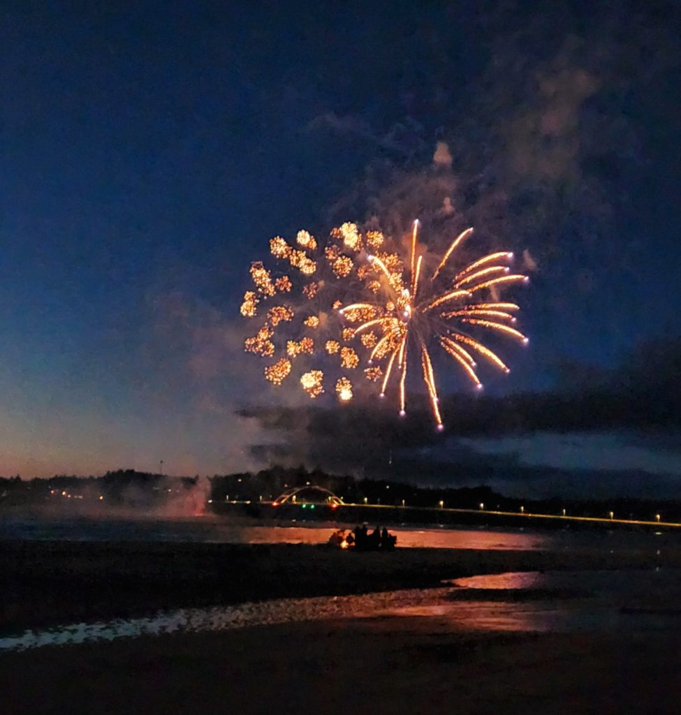 Pirates Fireworks Paddle - Venture Outdoors